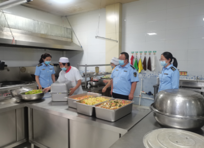 甘肃省玉门市市场监管局开展秋季学校食堂食品安全专项检查